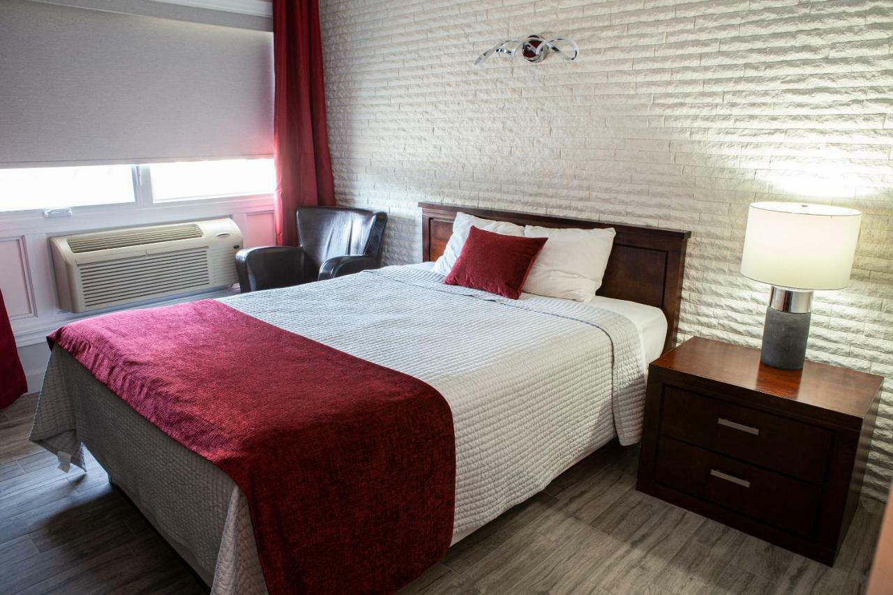 Hotel Motel Le Quiet Lac-Mégantic Dış mekan fotoğraf